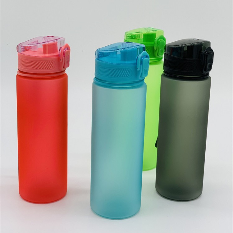 Kişiselleştirin su şişesi taşı - Sports Equipment With Names incelemesi ve fiyatı