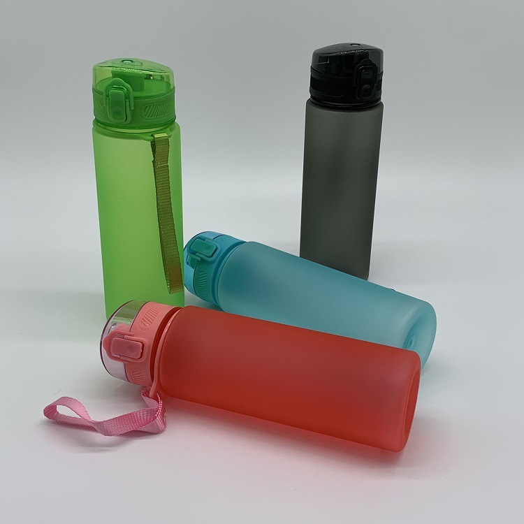 Kişiselleştirin su şişesi taşı - Sports Equipment With Names incelemesi ve fiyatı